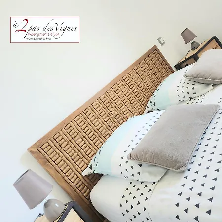 Villa A 2 Pas Des Vignes, Hebergements Et Spa, Maison Numero 6, A Du Pape *